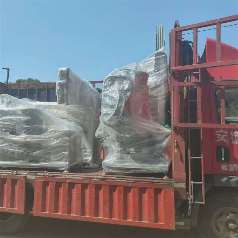 王下乡洛扎县：物流专线的高效货运之旅