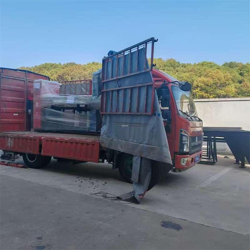 王下乡镇巴县进仓物流：多元专线直达运输的奥秘